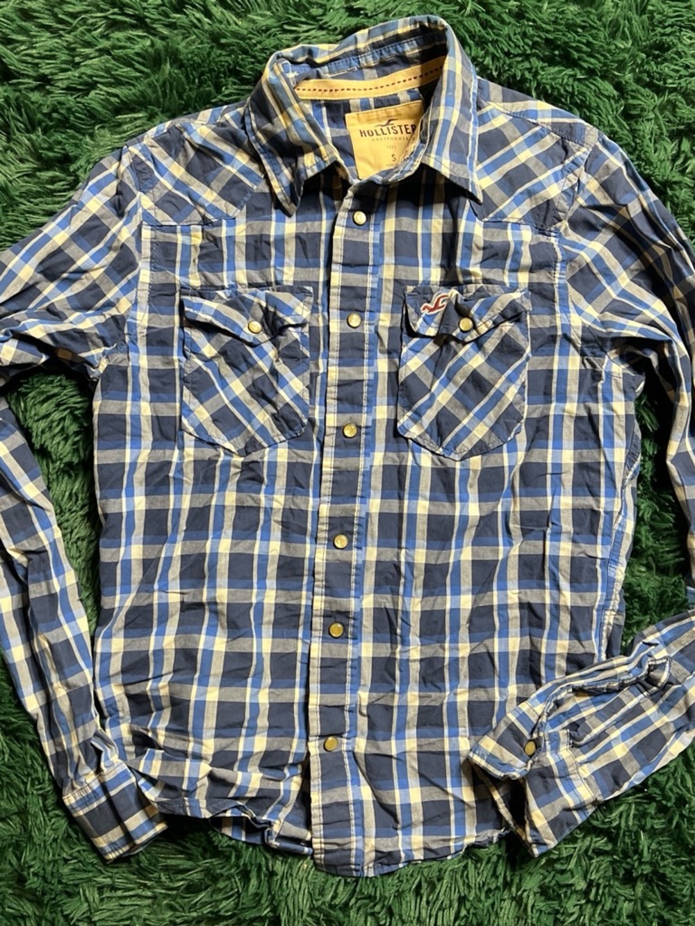 Hollister Blue and White Plaid Long-Sleeve Button-Down Shirt